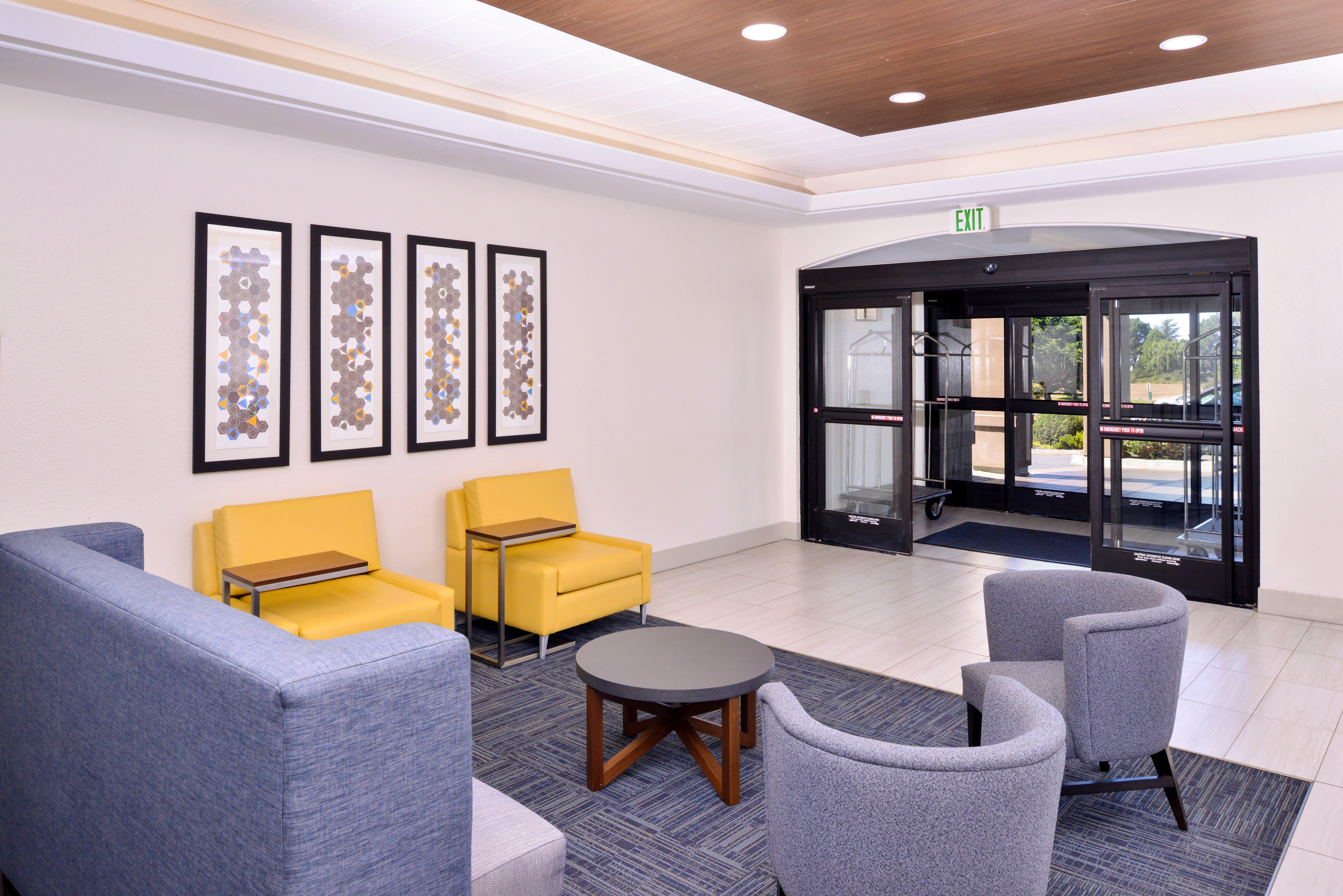 Holiday Inn Express Hotel & Suites Arcata/Eureka-Airport Area By Ihg Мак-Кинливилл Экстерьер фото